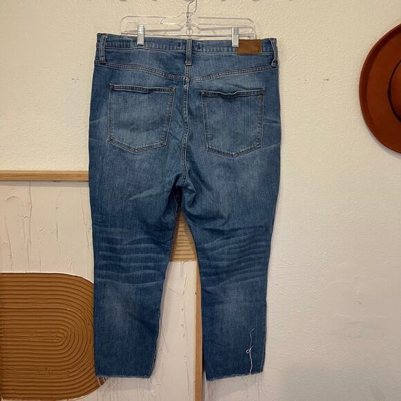 Madewell High Rise Slim Cropped Raw Hem The Boyjean Dark Wash Jeans 32 - Picture 4 of 10